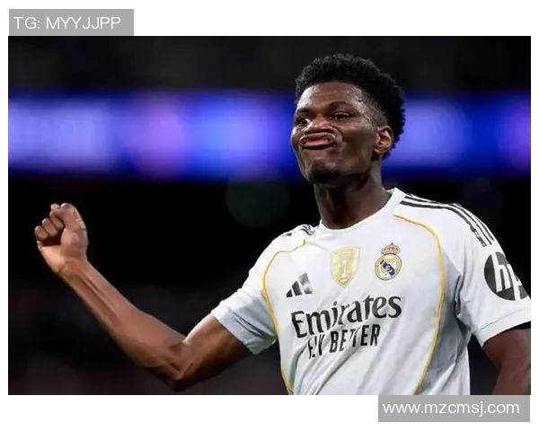 凯撒发型的足球明星们谁是最具代表性的球员和他们的风格解析 凯撒发型的足球明星们谁是最具代表性的球员和他们的风格解析