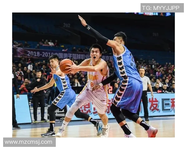 广厦男篮迎战南京同曦全力争胜期待精彩对决展现篮球魅力 广厦男篮迎战南京同曦全力争胜期待精彩对决展现篮球魅力